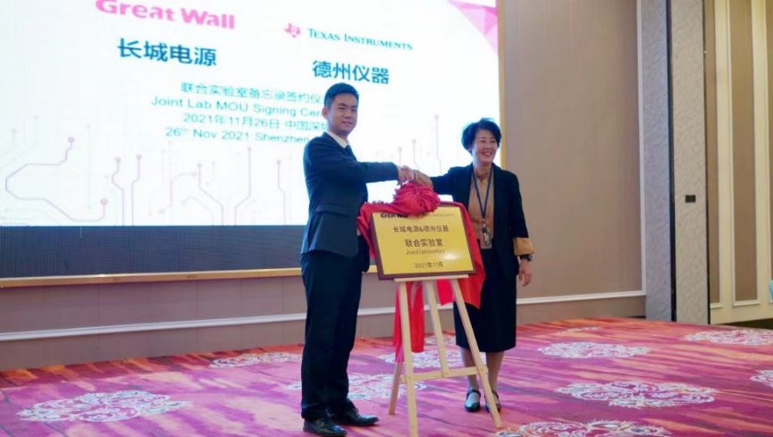 42fb9000dd3943eba6beb727fac39277